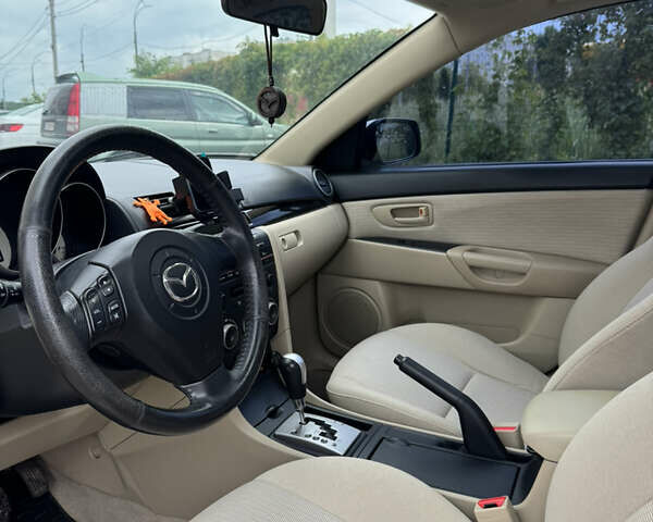 Бежевий Мазда 3, об'ємом двигуна 1.6 л та пробігом 166 тис. км за 7800 $, фото 9 на Automoto.ua