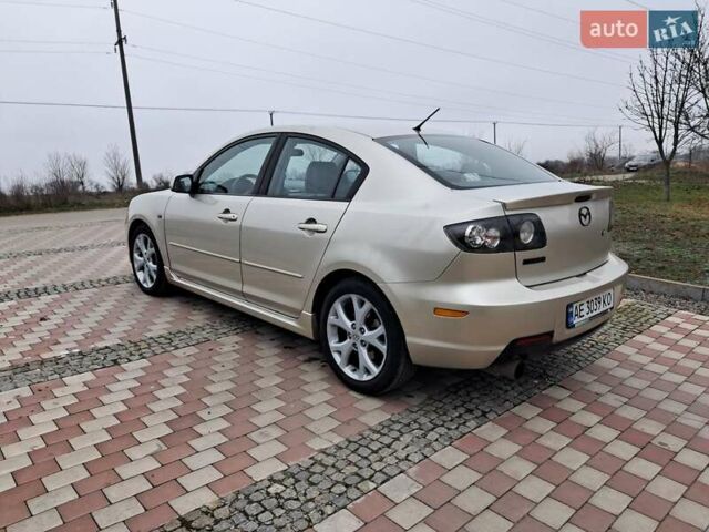 Бежевый Мазда 3, объемом двигателя 2.02 л и пробегом 216 тыс. км за 5000 $, фото 5 на Automoto.ua