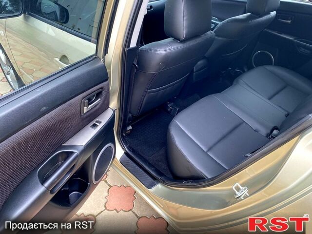 Бежевый Мазда 3, объемом двигателя 1.6 л и пробегом 178 тыс. км за 5200 $, фото 4 на Automoto.ua