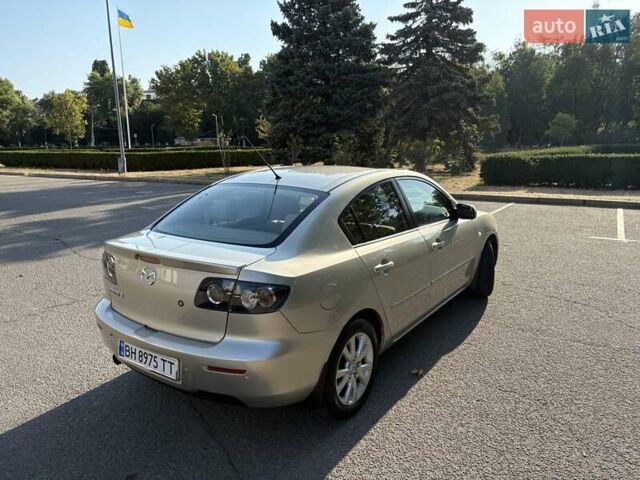 Бежевый Мазда 3, объемом двигателя 1.6 л и пробегом 147 тыс. км за 6300 $, фото 8 на Automoto.ua