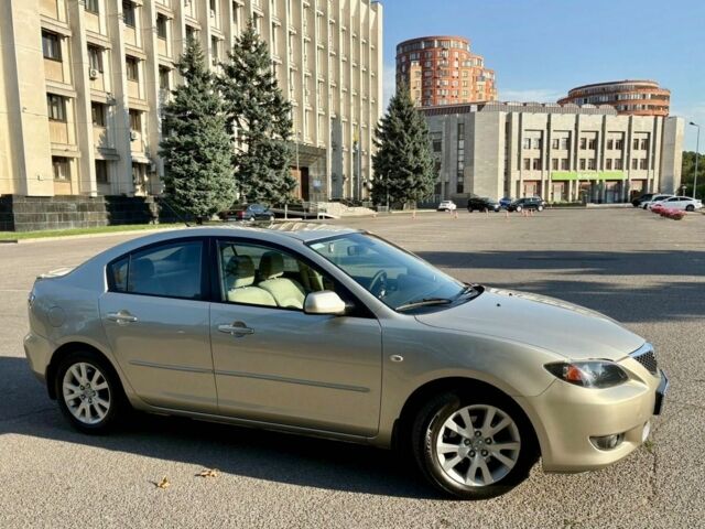 Бежевый Мазда 3, объемом двигателя 1.6 л и пробегом 154 тыс. км за 6399 $, фото 6 на Automoto.ua