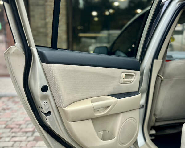 Бежевый Мазда 3, объемом двигателя 1.6 л и пробегом 135 тыс. км за 5199 $, фото 77 на Automoto.ua