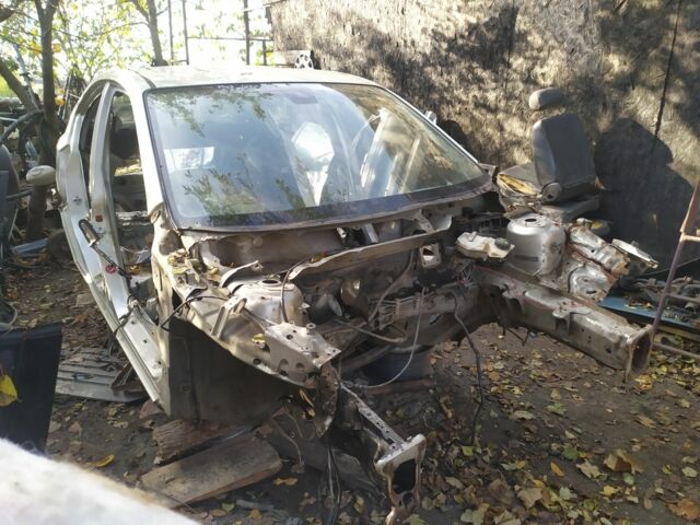 Мазда 3 2007 в Дубно на Automoto.ua Бежевый Мазда 3, объемом двигателя 1.6 л и пробегом 100 тыс. км за 400 $, фото 5 на Automoto.ua