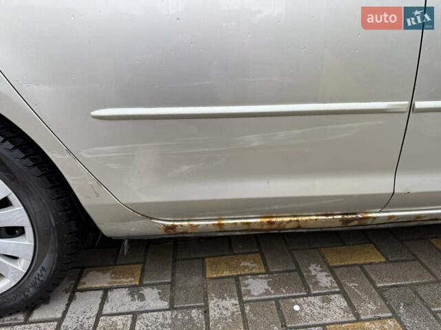 Бежевий Мазда 3, об'ємом двигуна 1.6 л та пробігом 230 тис. км за 5000 $, фото 10 на Automoto.ua