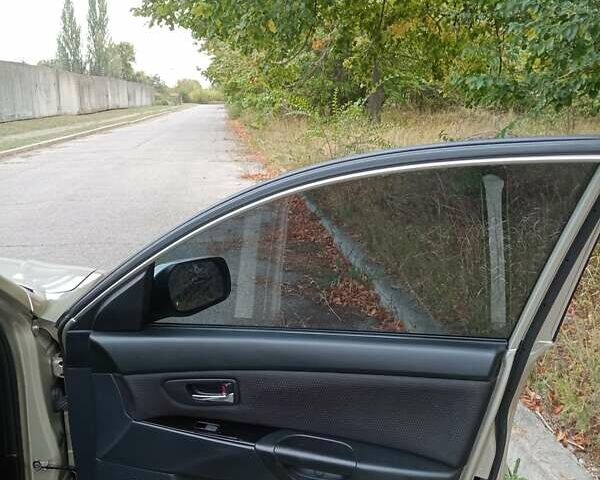 Бежевий Мазда 3, об'ємом двигуна 1.6 л та пробігом 221 тис. км за 4900 $, фото 14 на Automoto.ua