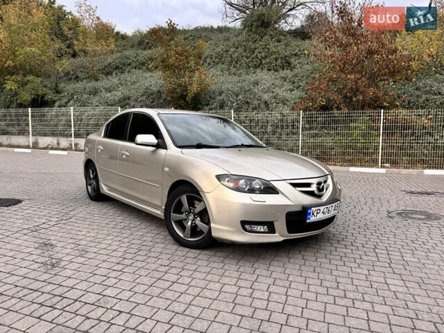 Бежевый Мазда 3, объемом двигателя 2 л и пробегом 184 тыс. км за 6300 $, фото 1 на Automoto.ua
