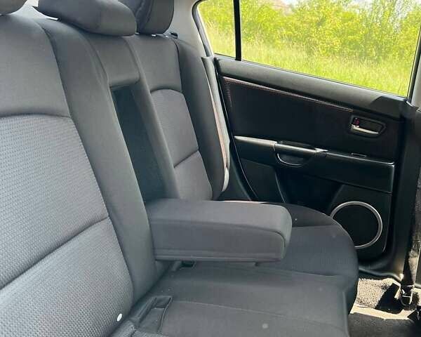 Бежевый Мазда 3, объемом двигателя 1.6 л и пробегом 96 тыс. км за 6200 $, фото 21 на Automoto.ua