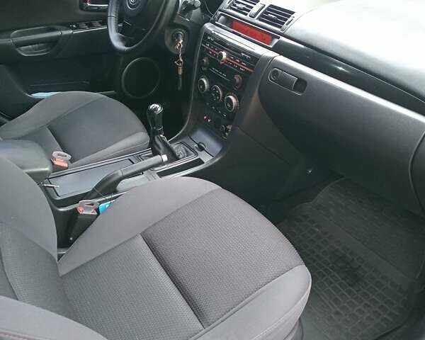 Бежевий Мазда 3, об'ємом двигуна 1.6 л та пробігом 223 тис. км за 5400 $, фото 9 на Automoto.ua