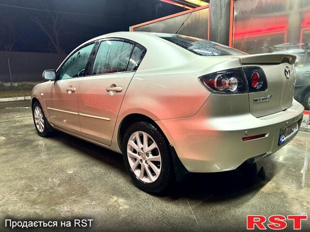 Бежевый Мазда 3, объемом двигателя 1.6 л и пробегом 226 тыс. км за 5900 $, фото 2 на Automoto.ua