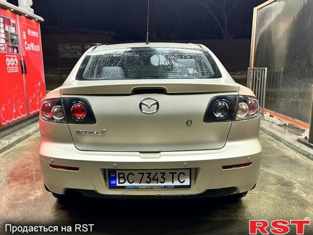 Бежевый Мазда 3, объемом двигателя 1.6 л и пробегом 226 тыс. км за 5900 $, фото 3 на Automoto.ua