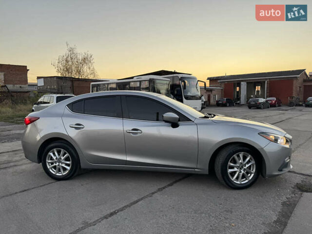 Бежевый Мазда 3, объемом двигателя 2 л и пробегом 200 тыс. км за 10000 $, фото 2 на Automoto.ua