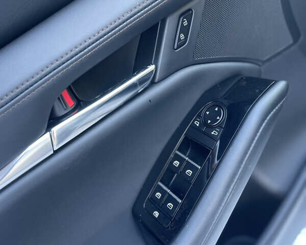 Бежевый Мазда 3, объемом двигателя 2.49 л и пробегом 11 тыс. км за 22000 $, фото 11 на Automoto.ua