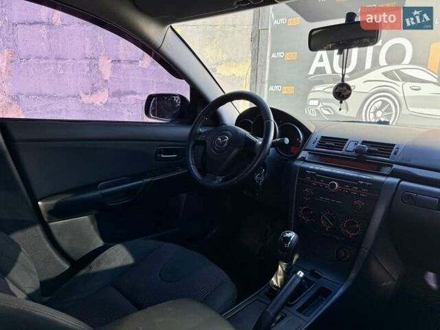Черный Мазда 3, объемом двигателя 1.6 л и пробегом 355 тыс. км за 6500 $, фото 9 на Automoto.ua