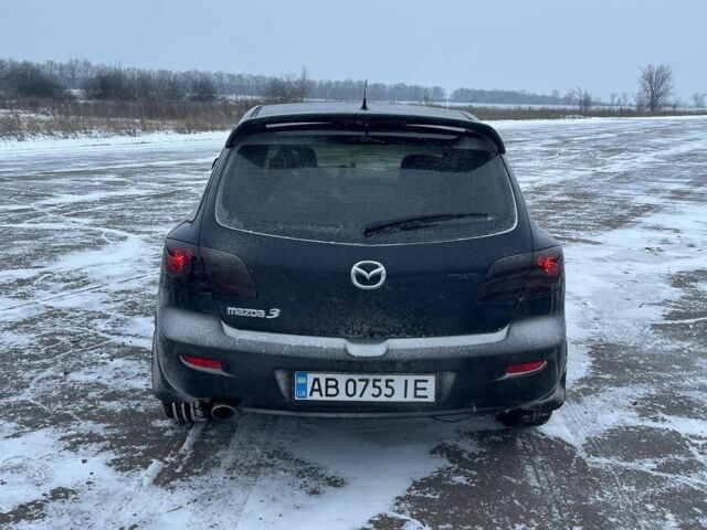 Черный Мазда 3, объемом двигателя 2 л и пробегом 380 тыс. км за 3700 $, фото 5 на Automoto.ua
