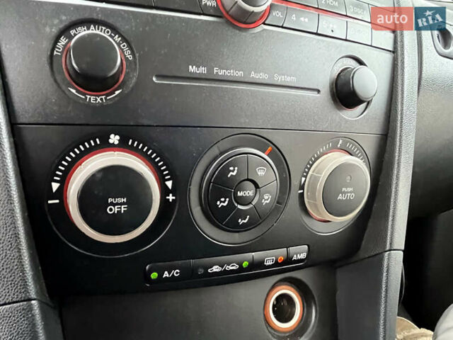 Чорний Мазда 3, об'ємом двигуна 1.6 л та пробігом 324 тис. км за 2450 $, фото 17 на Automoto.ua