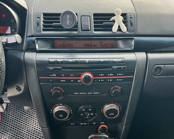 Чорний Мазда 3, об'ємом двигуна 1.6 л та пробігом 220 тис. км за 4700 $, фото 23 на Automoto.ua