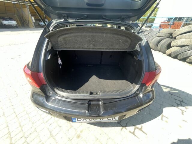 Чорний Мазда 3, об'ємом двигуна 1.6 л та пробігом 245 тис. км за 4500 $, фото 9 на Automoto.ua