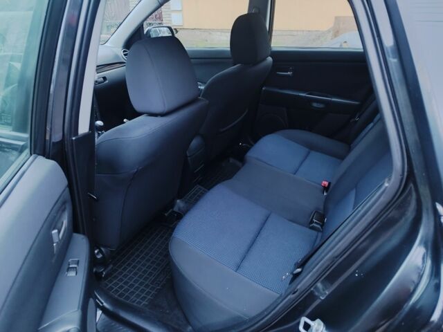 Чорний Мазда 3, об'ємом двигуна 1.6 л та пробігом 242 тис. км за 4250 $, фото 10 на Automoto.ua