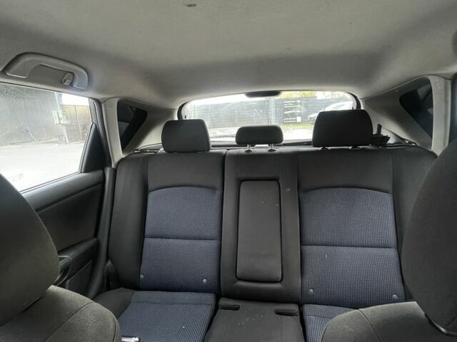 Черный Мазда 3, объемом двигателя 1.6 л и пробегом 359 тыс. км за 3400 $, фото 7 на Automoto.ua