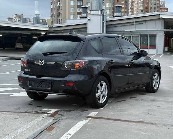 Черный Мазда 3, объемом двигателя 0 л и пробегом 200 тыс. км за 4500 $, фото 3 на Automoto.ua