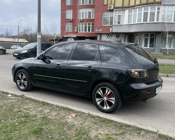 Чорний Мазда 3, об'ємом двигуна 1.6 л та пробігом 250 тис. км за 5000 $, фото 4 на Automoto.ua