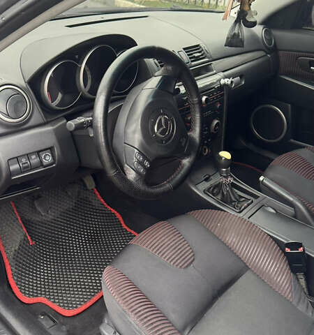 Черный Мазда 3, объемом двигателя 2 л и пробегом 350 тыс. км за 3000 $, фото 10 на Automoto.ua