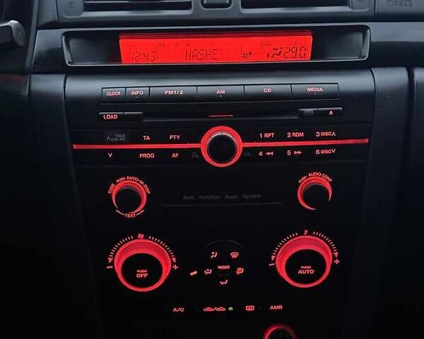 Черный Мазда 3, объемом двигателя 0 л и пробегом 200 тыс. км за 4500 $, фото 9 на Automoto.ua