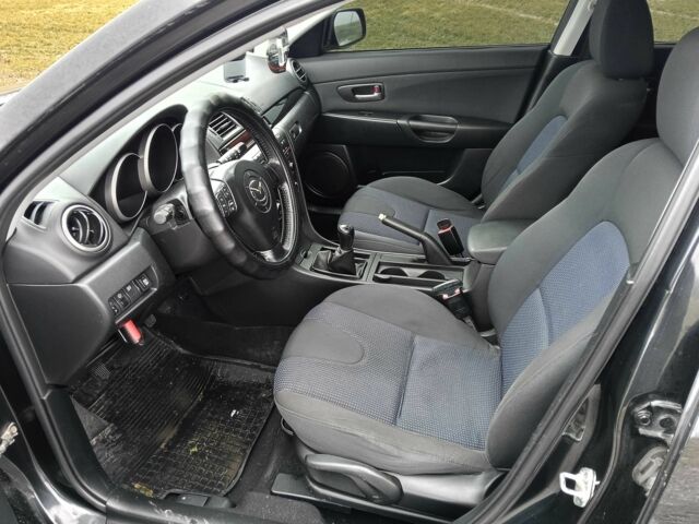 Черный Мазда 3, объемом двигателя 1.6 л и пробегом 370 тыс. км за 4300 $, фото 4 на Automoto.ua