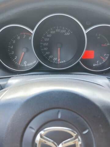 Черный Мазда 3, объемом двигателя 1.6 л и пробегом 260 тыс. км за 2800 $, фото 10 на Automoto.ua