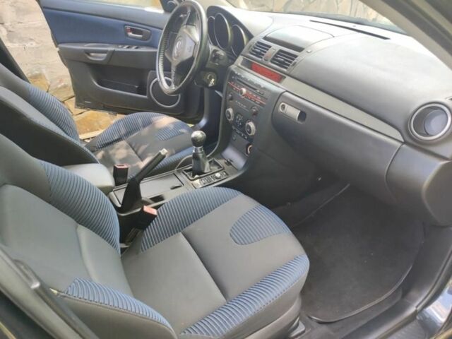 Чорний Мазда 3, об'ємом двигуна 0 л та пробігом 288 тис. км за 1500 $, фото 2 на Automoto.ua