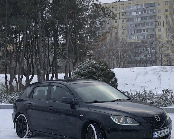 Черный Мазда 3, объемом двигателя 1.6 л и пробегом 296 тыс. км за 4499 $, фото 5 на Automoto.ua