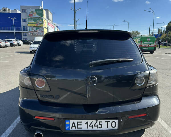 Чорний Мазда 3, об'ємом двигуна 1.6 л та пробігом 236 тис. км за 4555 $, фото 3 на Automoto.ua