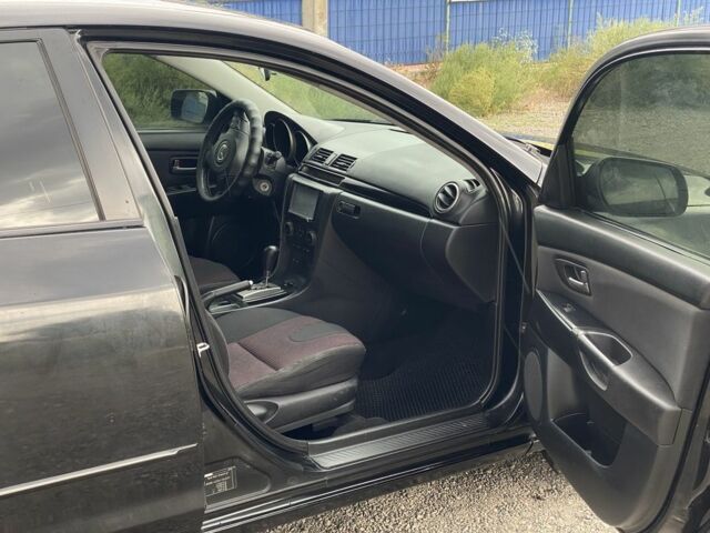 Чорний Мазда 3, об'ємом двигуна 1.6 л та пробігом 235 тис. км за 5100 $, фото 13 на Automoto.ua