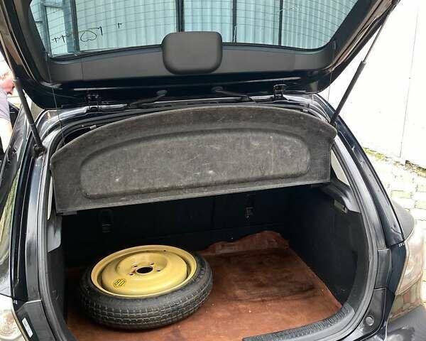 Мазда 3 2006 у Житомирі на Automoto.ua Чорний Мазда 3, об'ємом двигуна 1.6 л та пробігом 198 тис. км за 4400 $, фото 9 на Automoto.ua