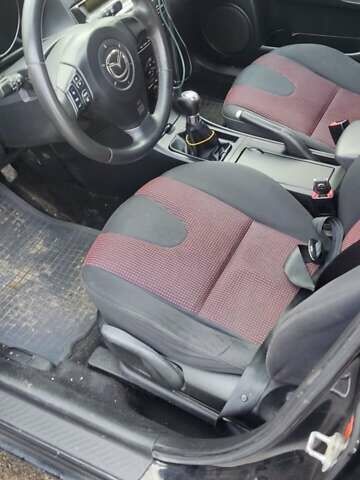 Черный Мазда 3, объемом двигателя 1.6 л и пробегом 260 тыс. км за 2800 $, фото 16 на Automoto.ua