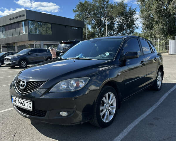 Чорний Мазда 3, об'ємом двигуна 1.6 л та пробігом 236 тис. км за 4555 $, фото 2 на Automoto.ua