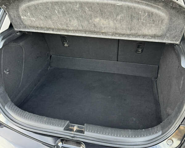 Мазда 3 2006 у Дніпро (Дніпропетровську) на Automoto.ua Чорний Мазда 3, об'ємом двигуна 1.6 л та пробігом 230 тис. км за 5100 $, фото 14 на Automoto.ua