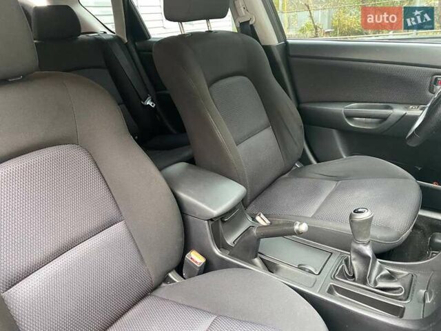 Мазда 3 2006 у Житомирі на Automoto.ua Чорний Мазда 3, об'ємом двигуна 1.6 л та пробігом 198 тис. км за 4400 $, фото 10 на Automoto.ua