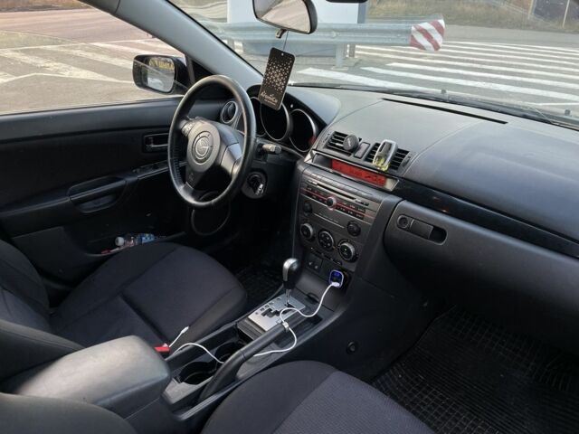 Черный Мазда 3, объемом двигателя 1.6 л и пробегом 360 тыс. км за 3700 $, фото 15 на Automoto.ua