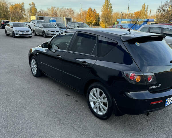 Чорний Мазда 3, об'ємом двигуна 1.6 л та пробігом 230 тис. км за 4500 $, фото 4 на Automoto.ua