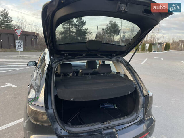 Черный Мазда 3, объемом двигателя 1.6 л и пробегом 360 тыс. км за 4600 $, фото 24 на Automoto.ua