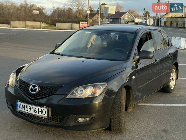 Черный Мазда 3, объемом двигателя 1.6 л и пробегом 360 тыс. км за 4600 $, фото 1 на Automoto.ua
