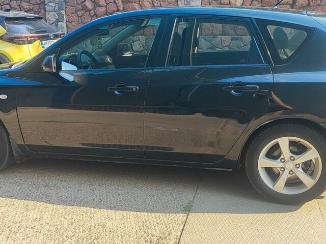 Чорний Мазда 3, об'ємом двигуна 1.6 л та пробігом 300 тис. км за 2950 $, фото 6 на Automoto.ua