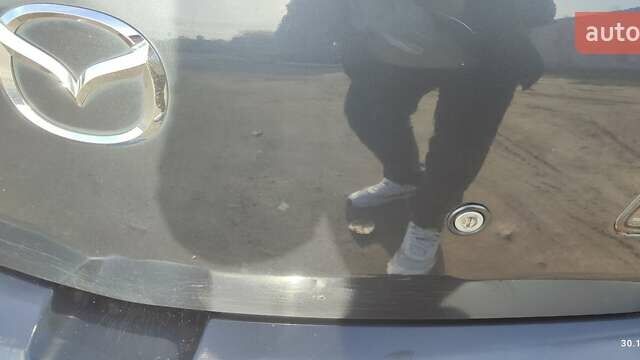 Чорний Мазда 3, об'ємом двигуна 1.6 л та пробігом 316 тис. км за 4300 $, фото 15 на Automoto.ua