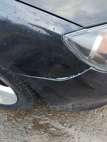 Черный Мазда 3, объемом двигателя 1.6 л и пробегом 260 тыс. км за 2800 $, фото 5 на Automoto.ua