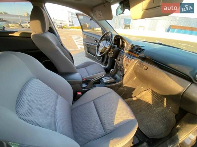 Черный Мазда 3, объемом двигателя 1.6 л и пробегом 168 тыс. км за 6300 $, фото 15 на Automoto.ua