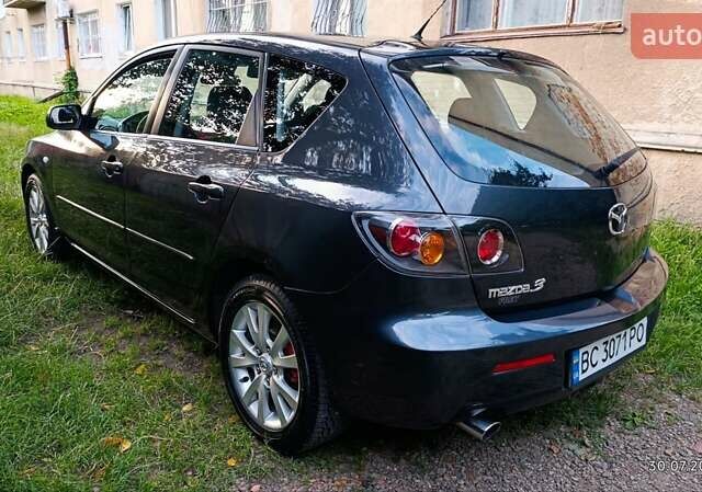 Чорний Мазда 3, об'ємом двигуна 1.6 л та пробігом 205 тис. км за 4999 $, фото 7 на Automoto.ua