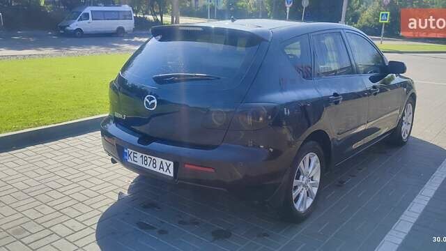 Чорний Мазда 3, об'ємом двигуна 1.6 л та пробігом 215 тис. км за 6500 $, фото 1 на Automoto.ua