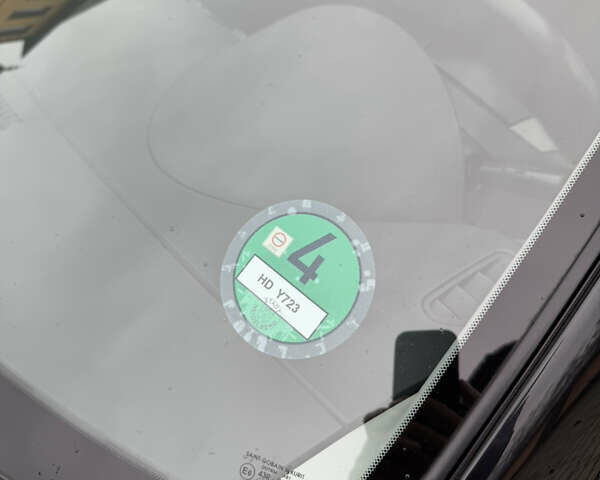 Черный Мазда 3, объемом двигателя 1.6 л и пробегом 217 тыс. км за 5800 $, фото 8 на Automoto.ua