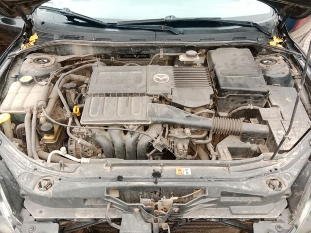 Черный Мазда 3, объемом двигателя 1.6 л и пробегом 246 тыс. км за 5500 $, фото 21 на Automoto.ua